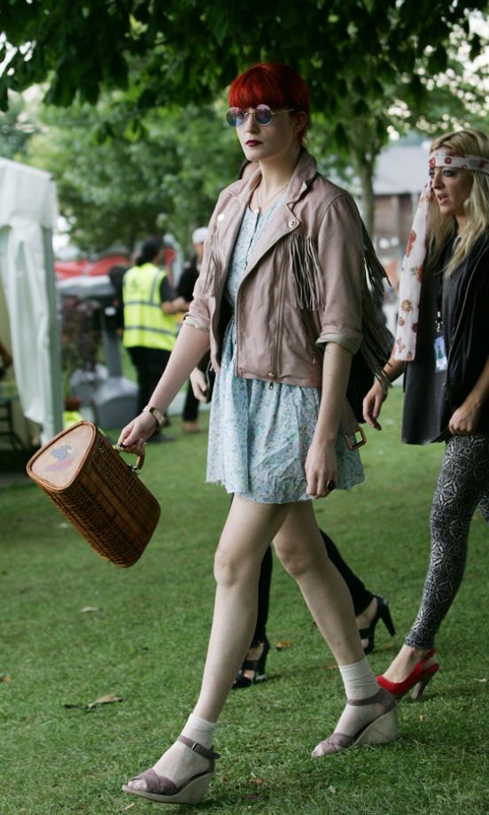 Florence Welch Rocks An Oriental Bag At The Isle Of Wight Festival, 2010