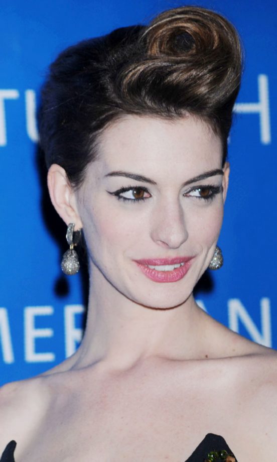 Anne Hathaway Looks Flawless On The Red Carpet With Her Hair Twisted Into A Vintage Updo, 2010