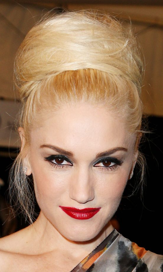 We Love Gwen Stefani's Giant Topknot Hairstyle, 2011