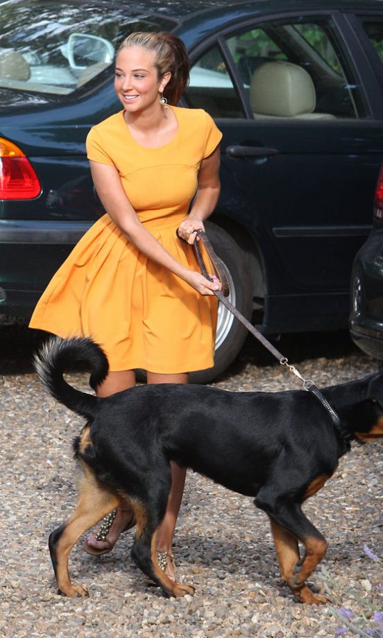 Tulisa Contostavlos And Her Dog At The X Factor House, 2011