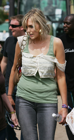 Sophie Dahl Is Laid Back Lady At Glastonbury 2009