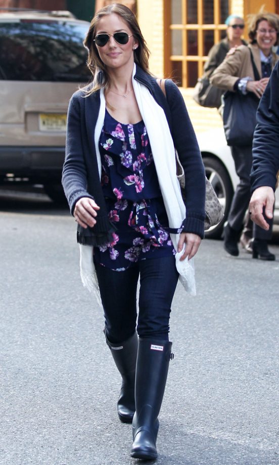 Minka Kelly Out And About In New York In Her Hunter Wellies, May 2011