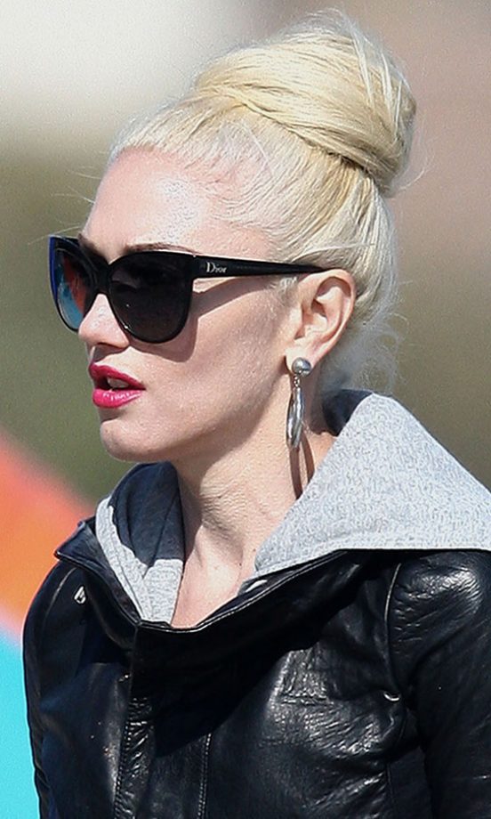 Gwen Stefani Rocks The Topknot Celebrity Hair Trend In LA, 2011