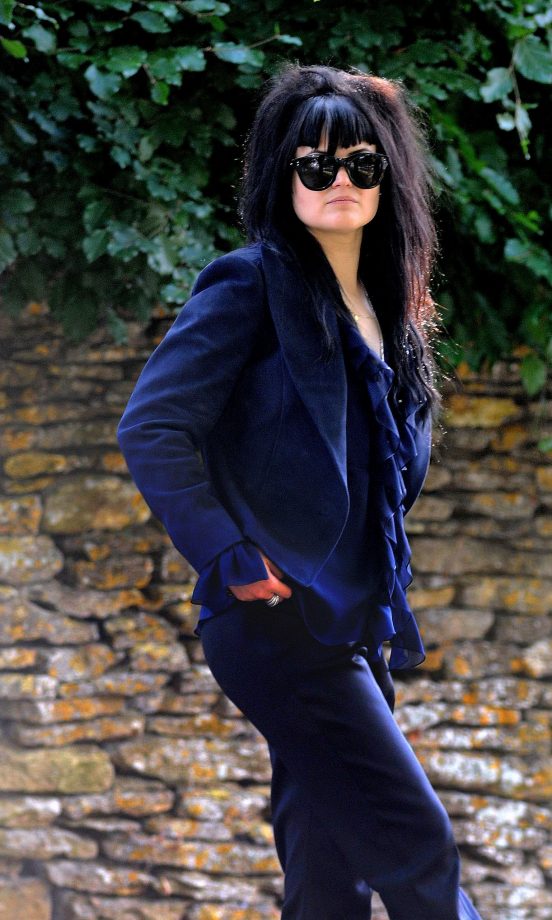 Alison Mosshart Was Jamie Hince's 'Best Woman' At Kate Moss' Wedding And Looks The Part In Her Yves Saint Laurent Suit, 2011
