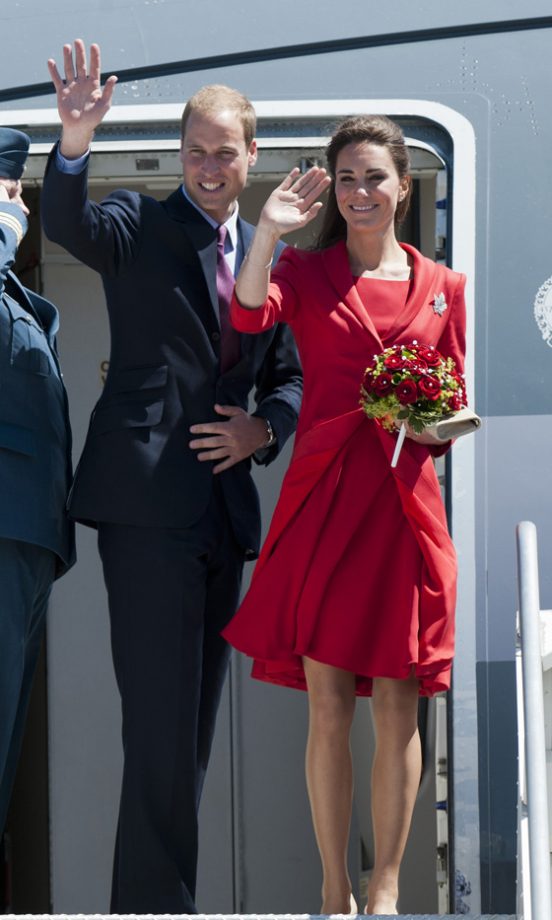Kate Middleton And Prince William Wave Goodbye To Canada, 2011