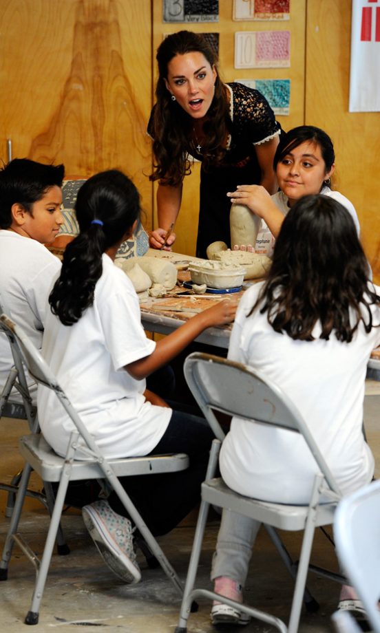 Kate Middleton Gets Crafty At A Californian School, 2011