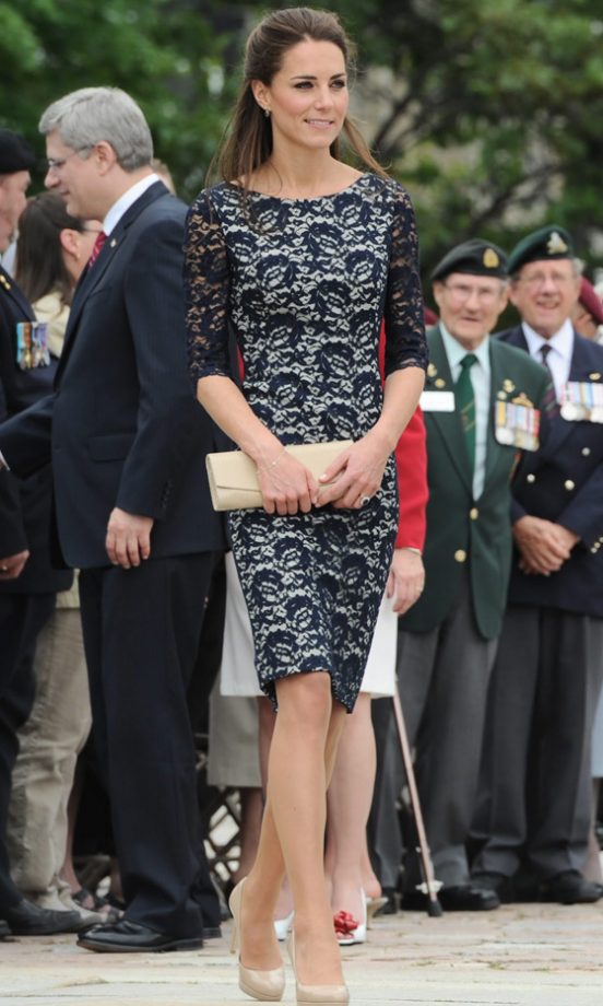 Kate Middleton Shows Off Her Super Figure In This Lace Frock, 2011