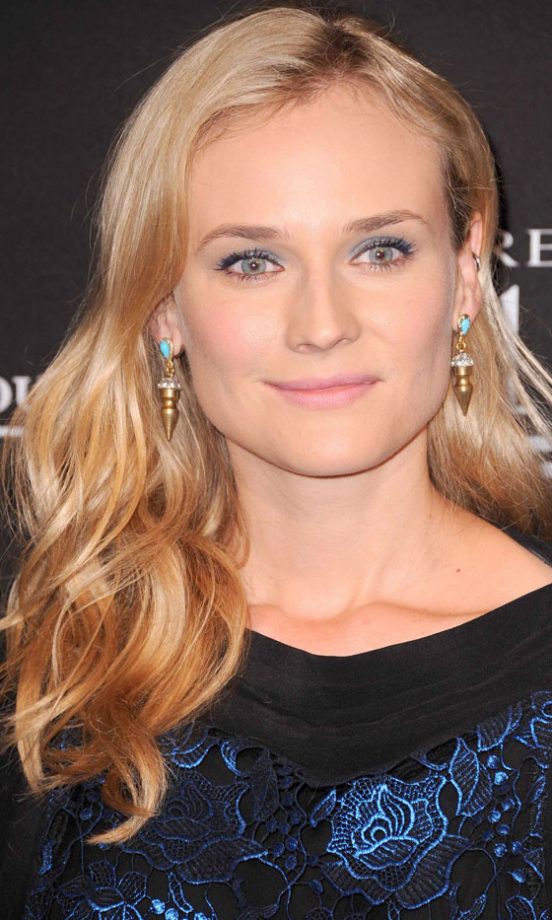 Diane Kruger Works Super-Simple Retro Waves For A Glamorous Red Carpet Hairstyle, 2011