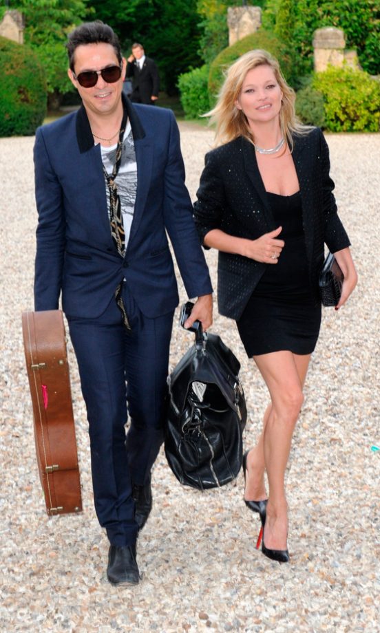 Is Kate Moss Borrowing Jamie Hince's Clothes Again? Love Her Blazer, 2010