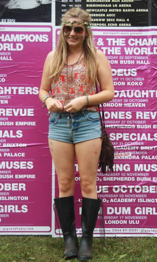 Emma Wears A Tophop Top And Shorts At V Festival 2011