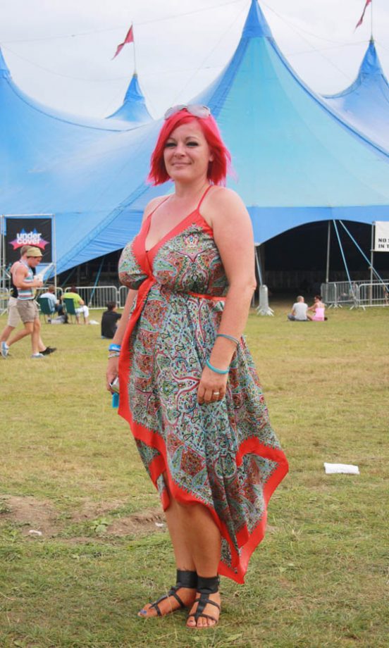Sarah Wears A Dress From Turkey And Gosh Sandals At V Festival 2011