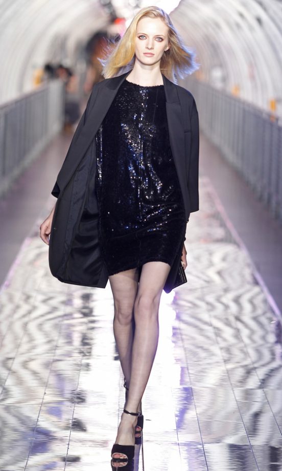 Mango’s Oversized Blazer Brings The Boyfriend Look Back With A Bang For AW11