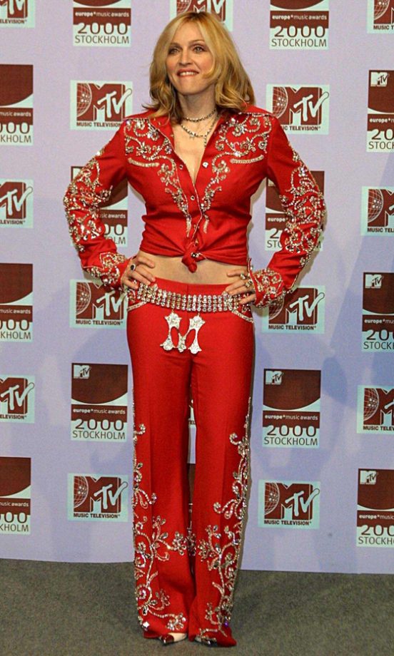 Madonna In A Statement Red Outfit At The MTV Music Video Awards 2000