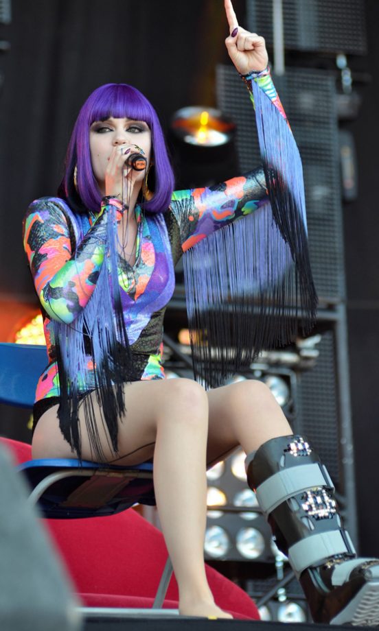 Jessie J Wows At V Festival 2011