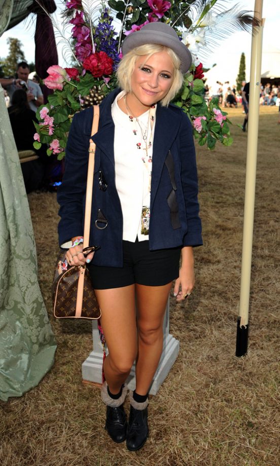 Pixie Lott Carrying A Louis Vuitton Bag Backstage At The Virgin Media Louder Lounge, V Festival 2011