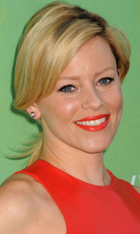 Elizabeth Banks Opts For A Non Fuss Low Ponytail Hairstyle To Go With Her Red Dress, 2011