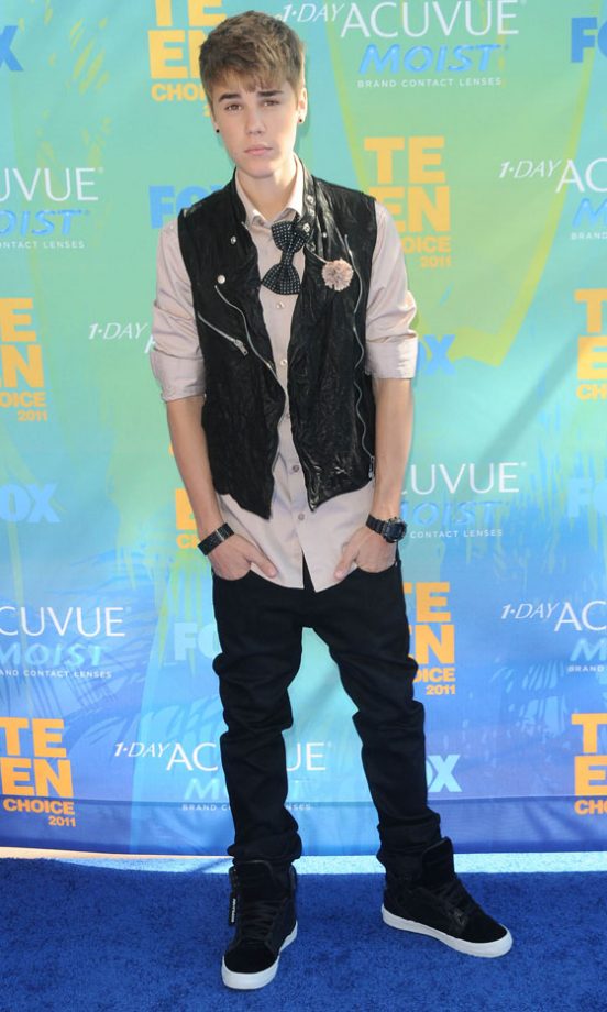 Justin Bieber At The Teen Choice Awards, 2011