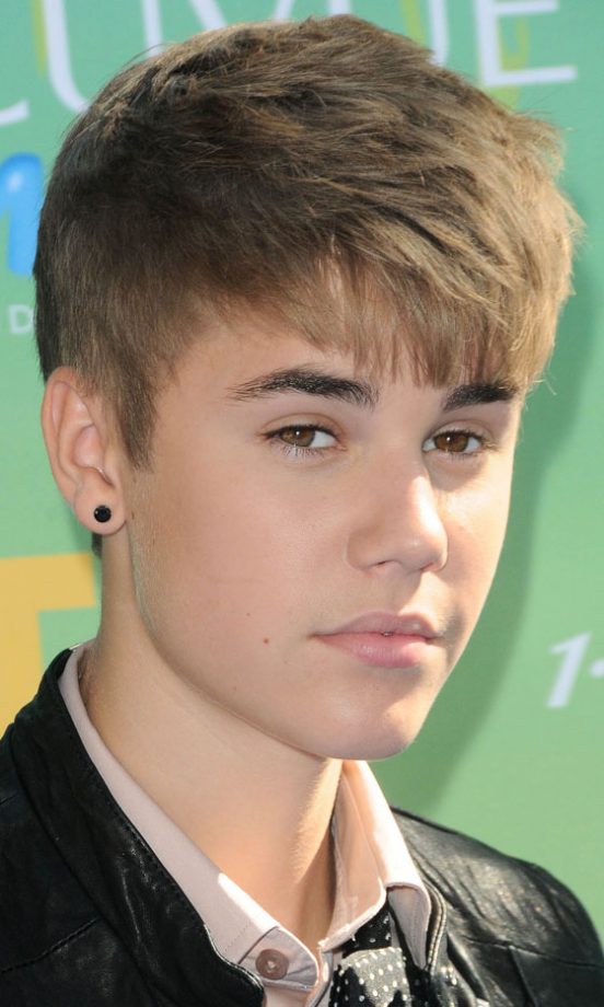 Justin Bieber At The Teen Choice Awards, 2011