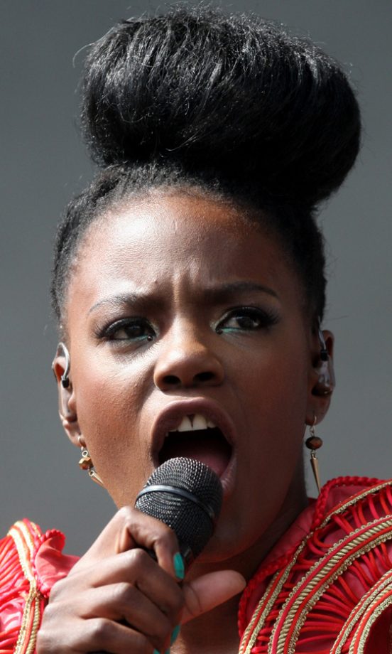 Shingai Shoniwa Made An Impact At V Festival 2011 With A Sleek Topknot Hairstyle