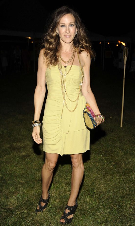 Sarah Jessica Parker Wearing A Strappy Yellow Dress By Temperley At The Acria's Annual Cocktail Event, 2009
