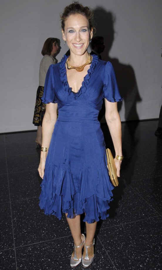 Sarah Jessica Parker Wearing A Blue Dress By Gucci And Christian Louboutin Shoes At The Museum Of Modern Art, 2006