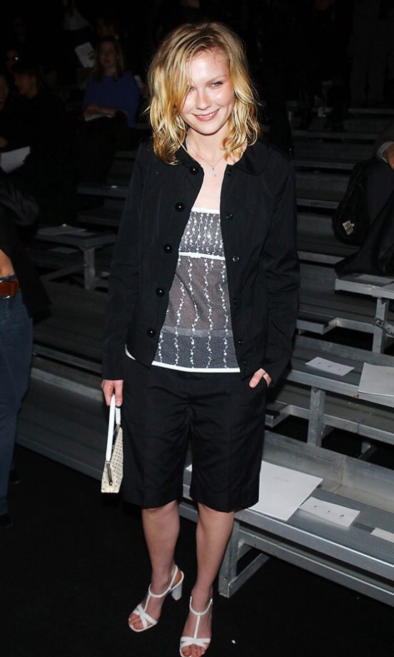 Kirsten Dunst At The Marc Jacobs Show In New York, 2002