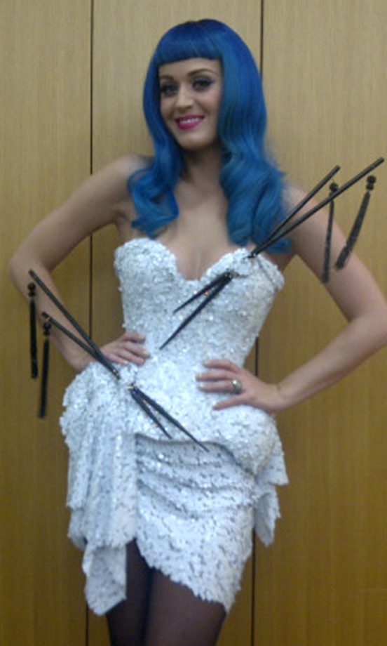 Katy Perry @katyperry Posted This Picture Of Herself On Her Twitter Account In Tokyo, May 2011