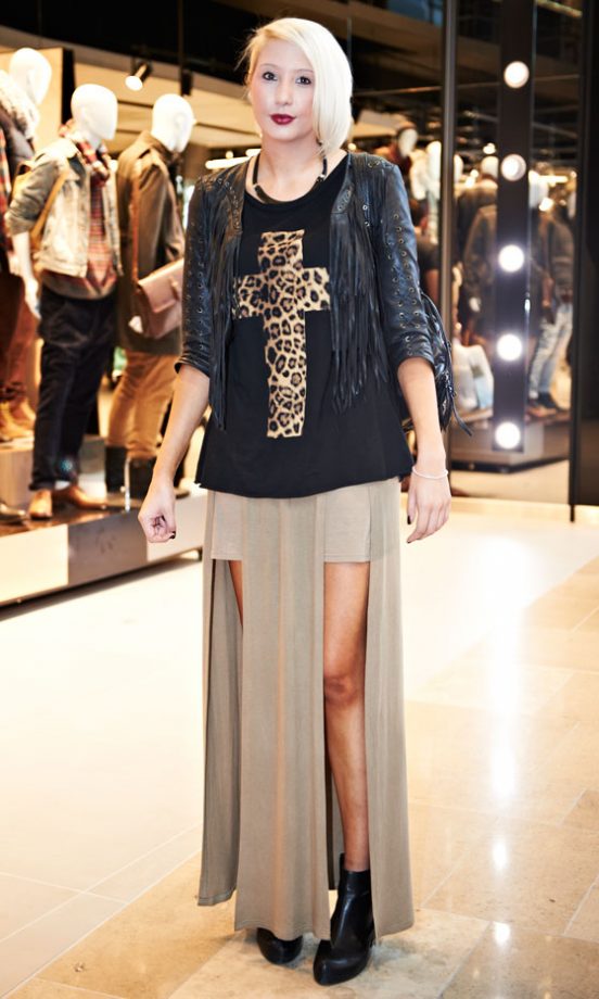 Frankie Roberts Wearing Tee From Urban Outfitters and Skirt From Topshop