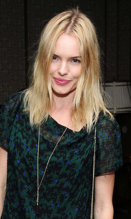 Kate Bosworth Keeps her Mid-Length Hair Simple. We Love The Soft Blonde Colour