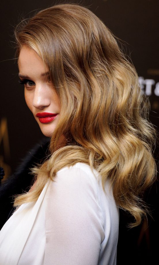 Rosie Huntington-Whiteley With A Side-Swept Hairstyle And Red Lips At The Moet & Chandon Etoile Awards Party 2011
