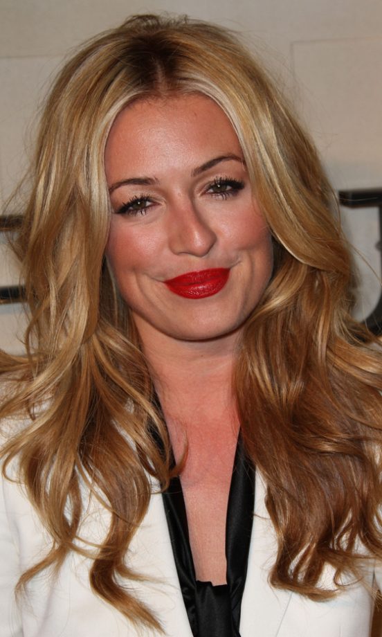 Cat Deeley Had Us Lusting Over Her Beachy Wave Hairstyle And Statement Red Lips At The Burberry Body Launch, 2011