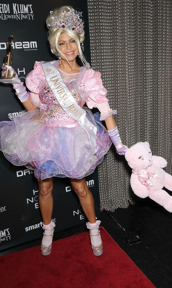 Fergie Arrives At Heidi Klum's 12th Annual Halloween Party 2011 As Miss Universe