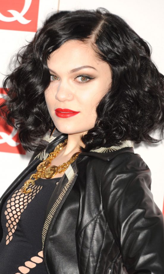 Jessie J Revealed A Glamorous New Wavy Bob Hairstyle At The Q Awards 2011