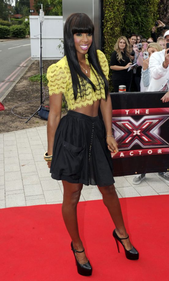 Kelly Rowland Kicks Off The X Factor Auditions In A Lace Crop Top By Twenty8Twelve, 2011