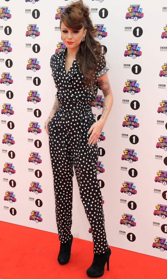 Cher Lloyd's Monochrome Jumpsuit And Red Lipstick Combo Is A Winning Look On The BBC Radio 1 Teen Awards Red Carpet, October 2011