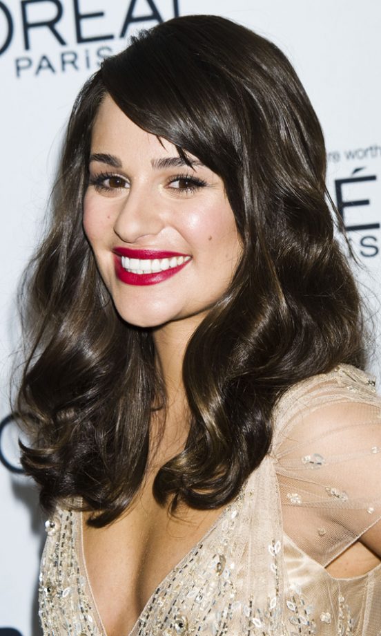 Glee Starlet Lea Michele Looked Every Inch The Hollywood Star With A Glossy Waved Hairstyle And Deep Red Lips