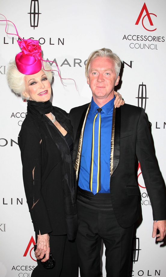 Carmen Dell'Orefice And Philip Treacy Turned Heads For All The Right Reasons - We Want That Hat!