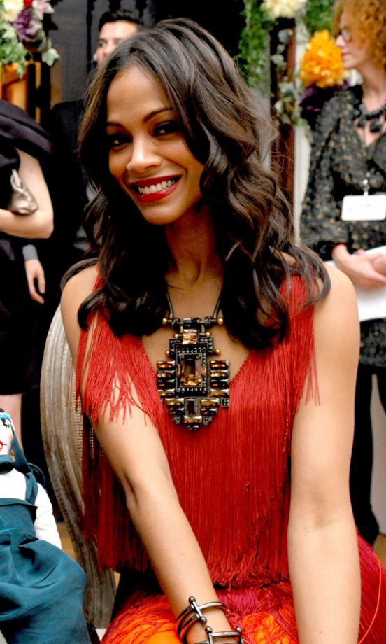 We’d Be Smiling Like Zoe Saldana If Our Necks Were Adorned With The Same Lanvin Necklace, 2011