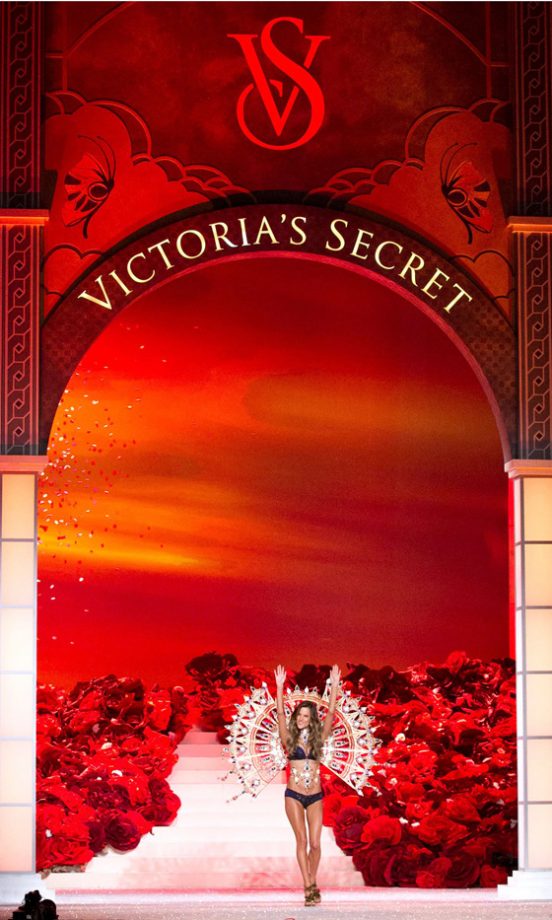 Victoria's Secret Fashion Show 2011