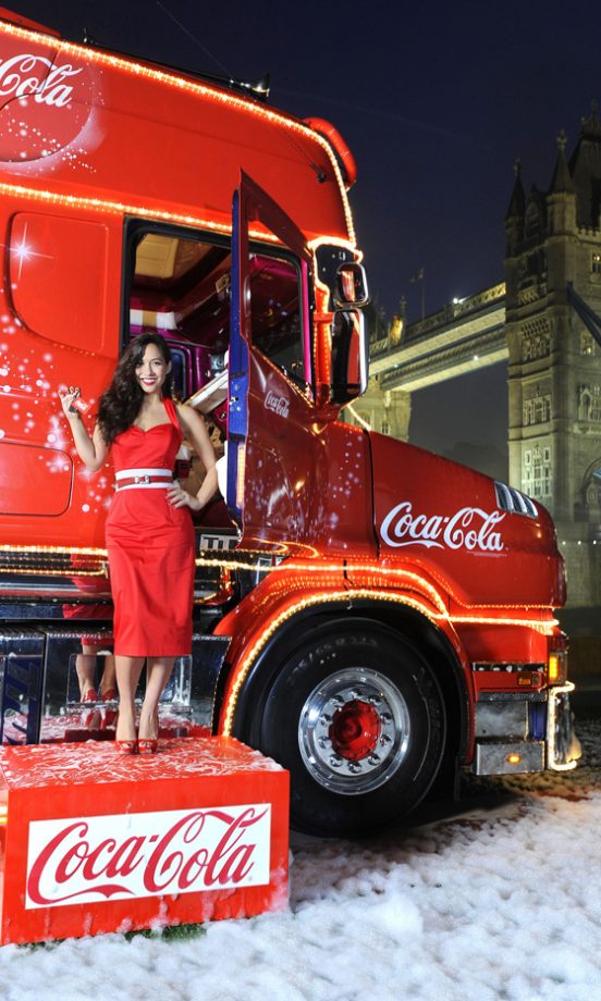 Myleene Klass Has Us Excited For Christmas As She Launches Coca-Cola's Iconic Truck Tour – Holidays Are Coming!