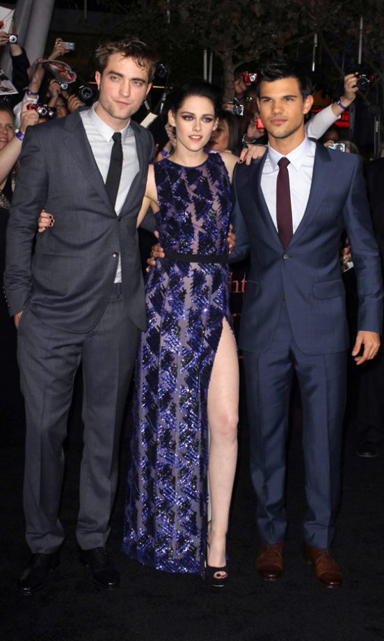 Robert Patttinson, Kristen Stewart And Taylor Lautner At The LA Premiere Of Twilight Breaking Dawn Part 1, 2011