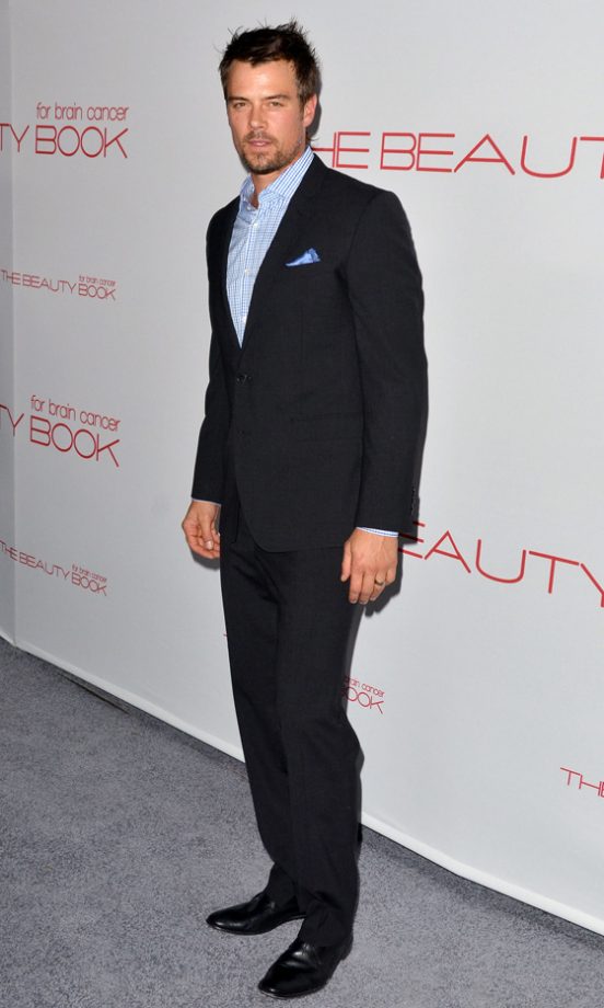 Hot Eye Candy: Josh Duhamel Looked Seriously Dapper At The Beauty Book For Brain Cancer Launch 2011