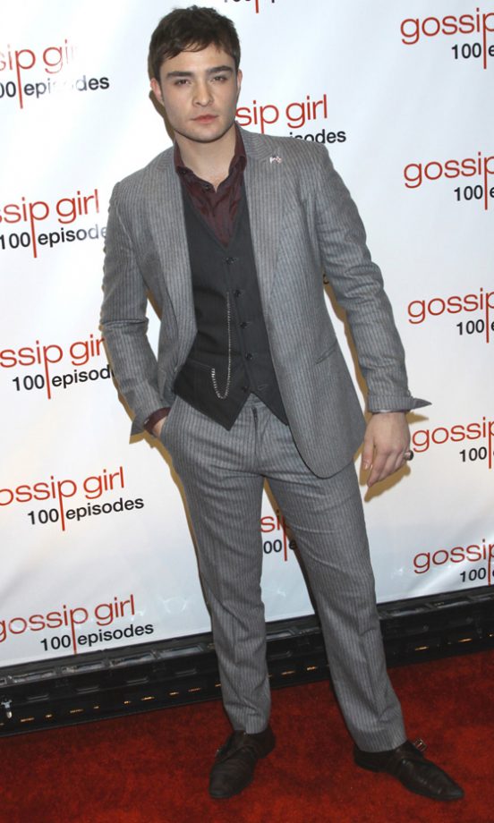 Ed Westwick Rocked Head-To-Toe Grey To Celebrate Gossip Girl’s 100th Episode, 2011