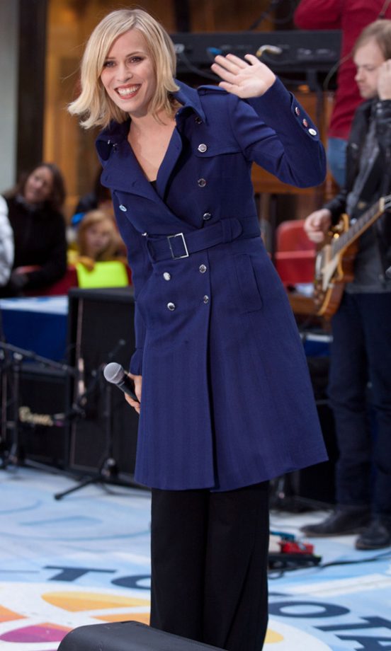Natasha Bedingfield Looked Great In A Belted Navy Coat On The NBC Today Show 2011