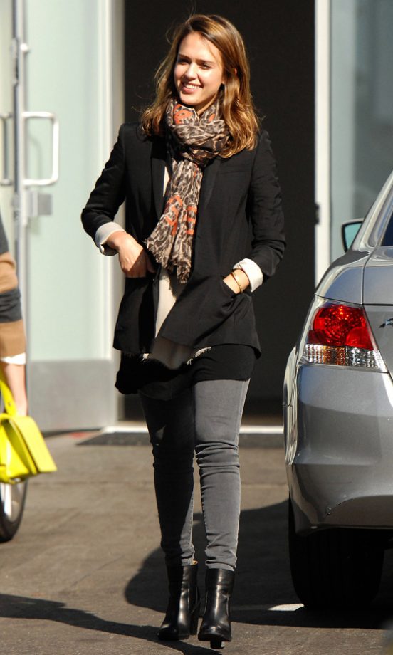 Jessica Alba Wears All Her Best Winter Warmers At Once – We Want Her Leopard Print Scarf, 2011