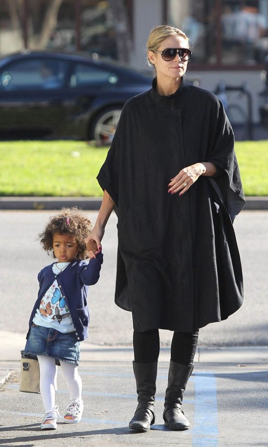 Heidi Klum Braved The Cold In A Sophisticated Cape On The School Run. 2011