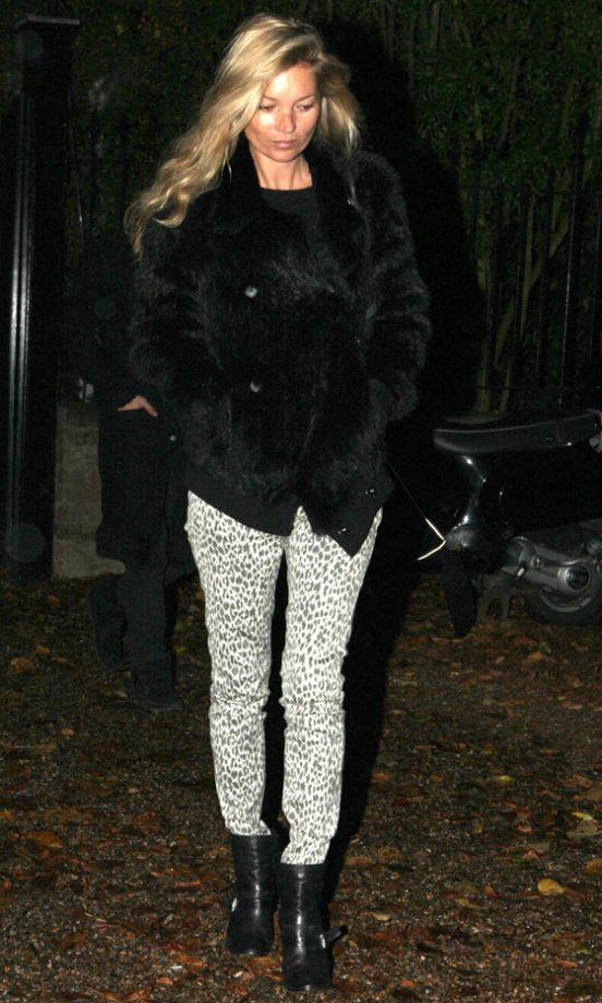 Kate Moss Does Off-Duty Dressing To Perfection. We Really Like The Printed Jeans. Nov '11
