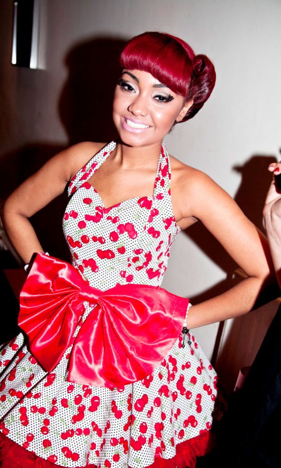 Leigh-Ann From Little Mix Completed Her X Factor Look With An Oversized Bow, November 2011