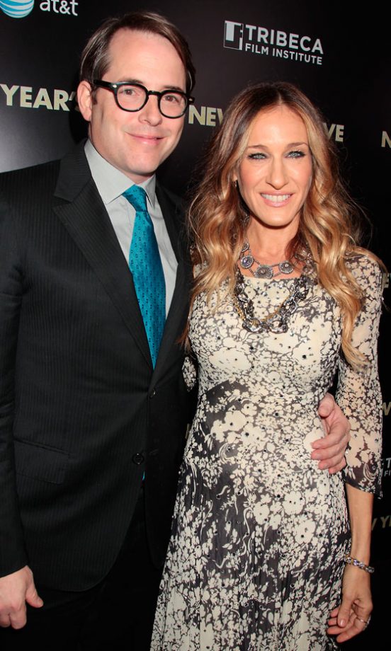 Sarah Jessica Parker With Her Husband Matthew Broderick At The New York Premiere Of New Year's Eve, 2011