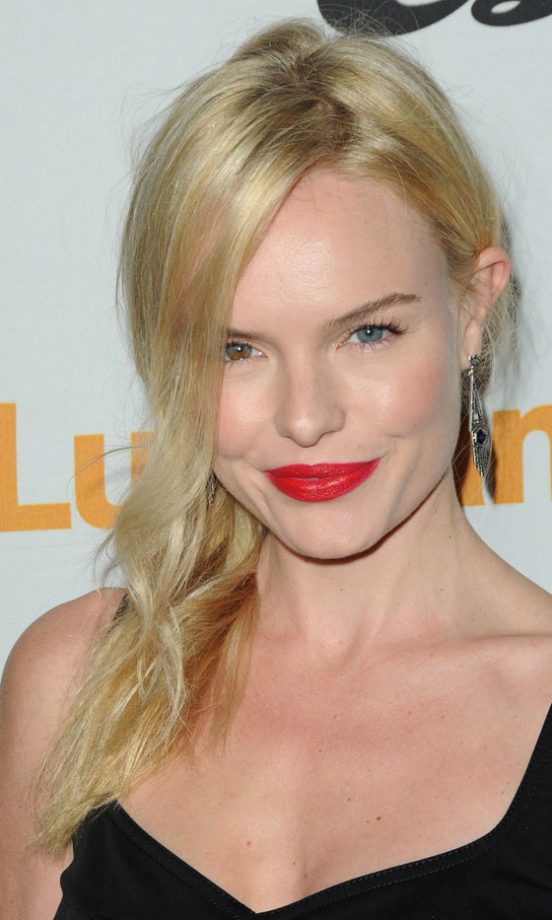Kate Bosworth Picks The Perfect Shade Of Red Lipstick To Complement Her Blonde Hair, October 2010
